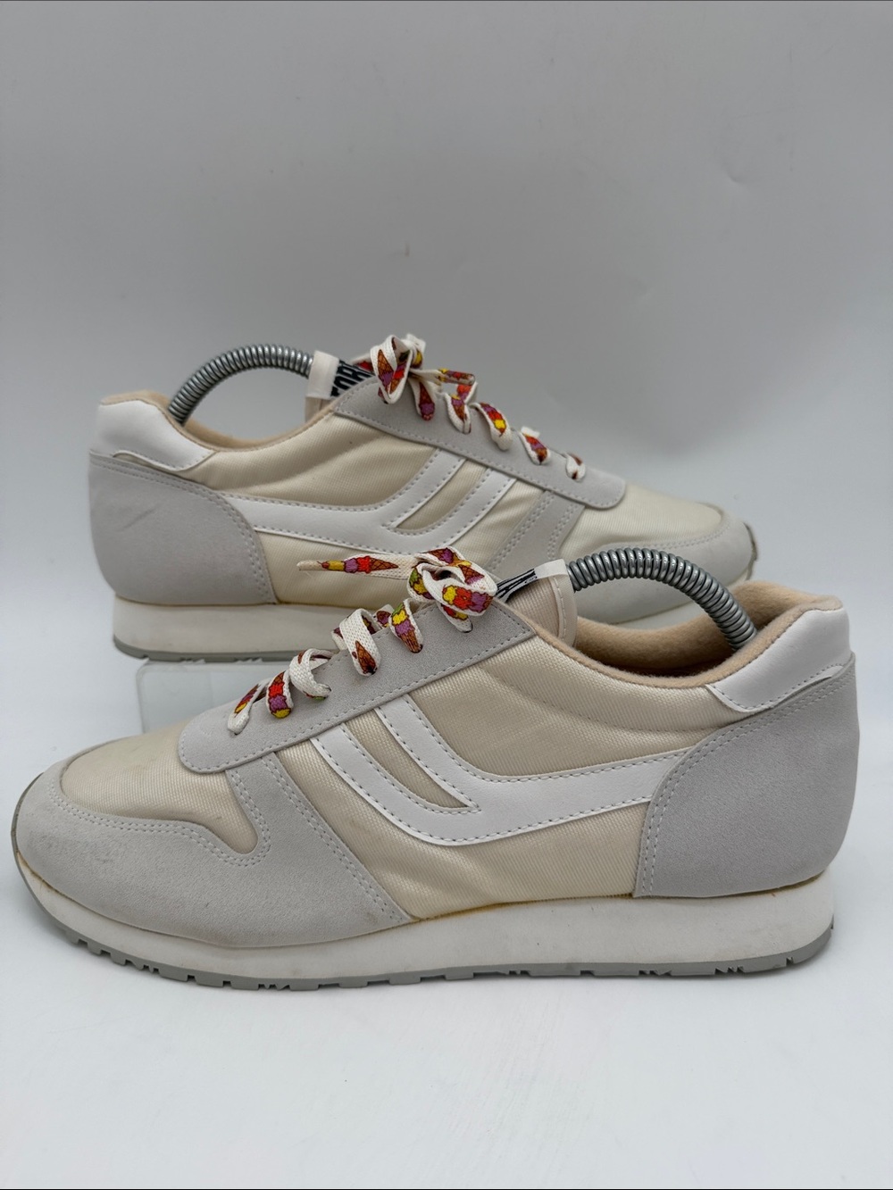 Forenza Women's Size 9.5 Cream Athletic Sneakers Ice Cream Cone Print Laces
